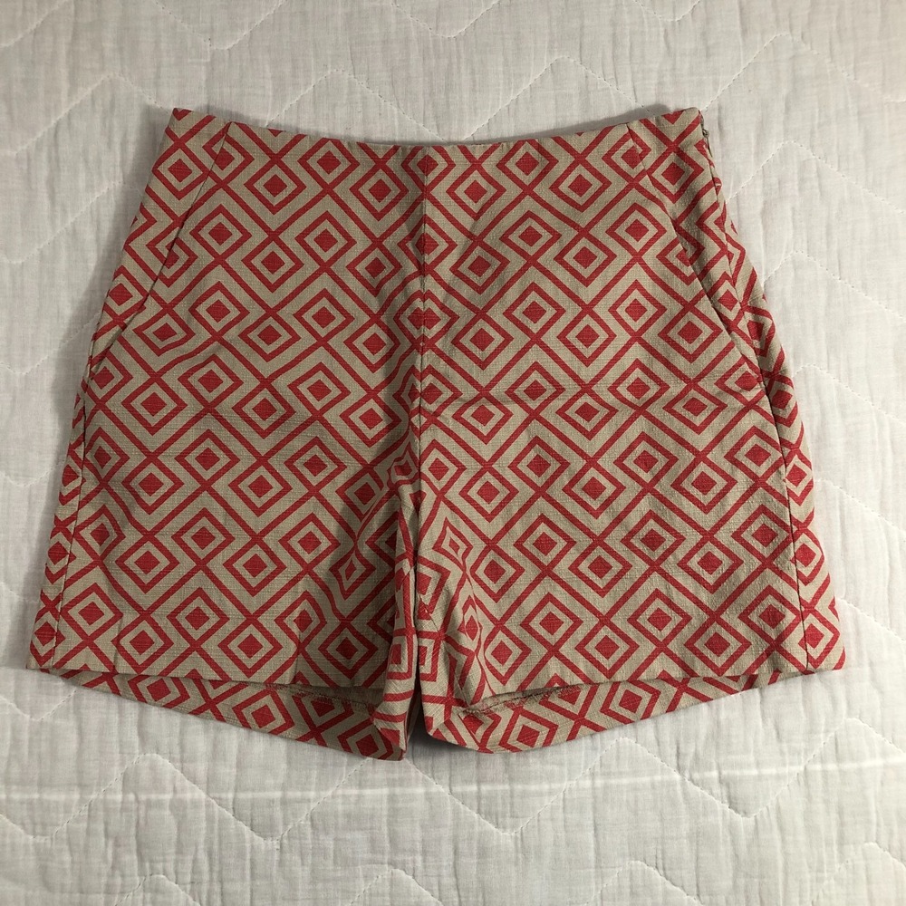 Ann Taylor Short Women's Size 0 Geometric Diamond Pink Tan Side Zip‎ Mid Rise 4"
